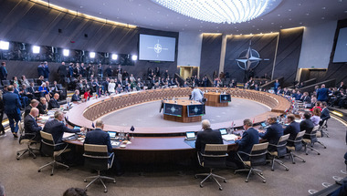 Ce au decis aliaţii la reuniunea aniversară a NATO? Mai mult ajutor pentru apărarea antiaeriană a Ucrainei, dar puţine promisiuni concrete