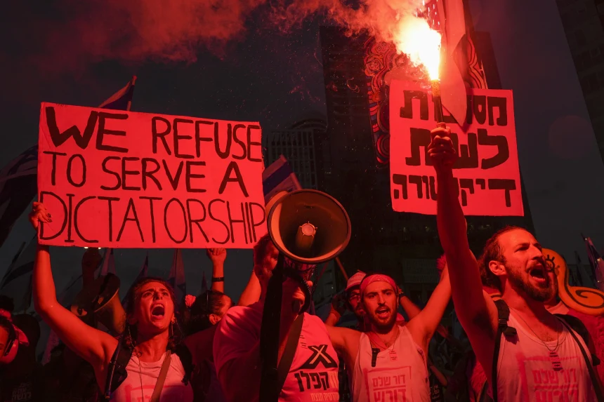 Manifestaţii antiguvernamentale în Israel: Protestatarii au cerut demisia lui Netanyahu şi alegeri anticipate