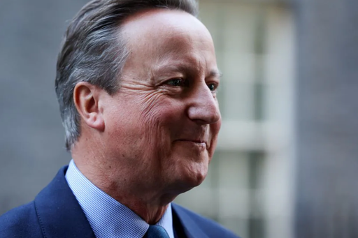 David Cameron se întâlneşte cu Donald Trump în Florida înainte de discuţiile cu Blinken

