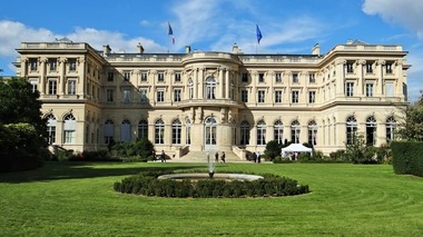 Parisul le cere cetăţenilor francezi să evite călătoriile în Iran, Israel, Liban şi teritoriile palestiniene