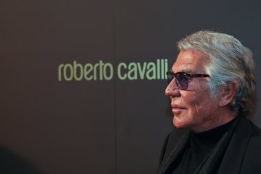 Creatorul de modă italian Roberto Cavalli a murit la 83 de ani