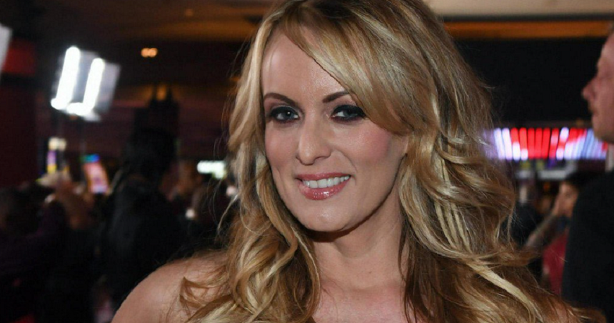 Cine este Stormy Daniels, femeia aflată în centrul procesului intentat lui Trump pentru banii tăinuiţi