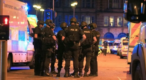 Peste 250 de supravieţuitori ai atentatului de la Manchester Arena depun plângere la Investigatory Powers Tribunal împotriva MI5