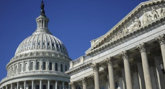Senatul SUA a votat vineri pentru aprobarea reautorizării unui program de supraveghere controversat