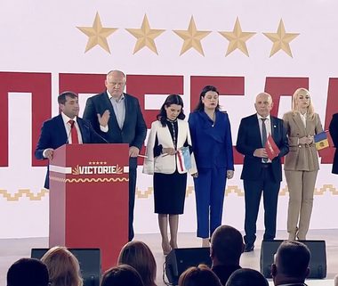 Cu cărţile pe faţă: Opoziţia din Moldova, în frunte cu Ilan Şor, s-a reunit la Moscova şi a anunţat un nou bloc electoral pentru a împiedica aderarea ţării la UE şi refacerea legăturilor cu Rusia. Reacţia Chişinăului