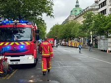 Trei morţi şi un rănit la Paris, într-un incendiu într-un bloc de şapte etaje