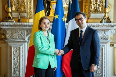 Luminiţa Odobescu, întrevedere cu omologul francez, Stéphane Séjourné / Discuţii despre alegerile europene şi situaţia de securitate din zonă / Ministrul român de Externe a mulţumit pentru contribuţia la consolidarea Flancului Estic al NATO


