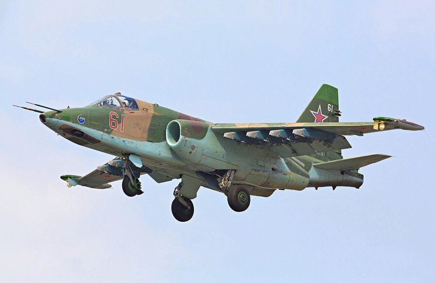 Ucraina a doborât un avion rusesc Su-25 în regiunea Doneţk, anunţă Zelenski