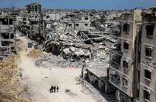 Qatar trimite o delegaţie la Cairo pentru a asigura un armistiţiu, în timp ce Israelul continuă atacurile la Rafah