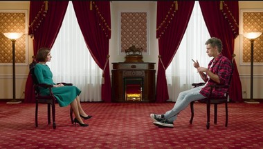 Maia Sandu a explicat într-un interviu cu un blogger rus de ce nu s-a întâlnit niciodată cu Putin de când este preşedintă a Republicii Moldova şi de ce este important să aibă paşaport românesc - VIDEO