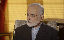 Iranul avertizează că îşi va schimba doctrina nucleară, dacă existenţa îi este ameninţată 