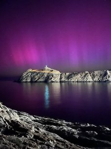 Aurora boreală: încă o noapte spectaculoasă în întreaga lume datorită unei furtuni solare de o intensitate rară - FOTO/VIDEO