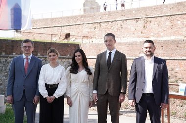 Olena Zelenska a sosit în vizită la Belgrad. Este primul oficial ucrainean de rang înalt care vine în Serbia