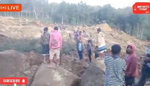 UPDATE - Sute de morţi, în urma unei alunecări de teren în Papua Noua Guinee