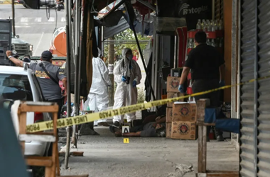 Cinci morţi şi un rănit în sudul Mexicului, într-un atac armat la Acapulco