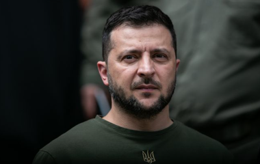 Zelenski le mulţumeşte lui lui ”Joe Biden, Congresului american şi poporului american” pentru trimiterea unui ajutor militar în valoare de 275 de milioane de dolari. Rachete cu rază lungă de acţiune, obuze de artilerie, armament antitanc şi ”alte arme”
