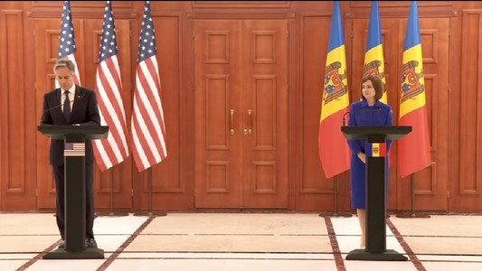 Blinken, la Chişinău: „Sunt aici pentru a aduce angajamentul ferm din partea preşedintelui Biden pentru suveranitatea şi integritatea Moldovei”/ Pachet suplimentar de 50 de mil. de dolari destinat R. Moldova, plus o investiţie de 85 mil. de dolari - VIDEO