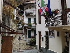 Un sat italian cu 46 de locuitori are 30 de candidaţi la alegerile locale