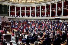 O lege împotriva amestecului străin, adoptată definitiv de Parlamentul francez