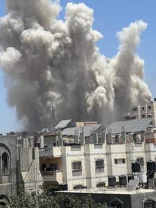 Palestinienii spun că au murit 50 de persoane într-un raid israelian efectuat în zona de unde au fost eliberaţi cei patru ostatici din Gaza