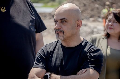 Un nou scandal la Kiev. Şeful agenţiei de reconstrucţie din Ucraina demisionează cu o zi înainte de o conferinţă internaţională. El se plânge că guvernul i-a pus beţe în roate şi că nu a fost lăsat să meargă la Berlin