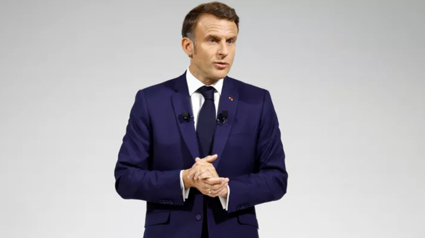 Macron îşi prezintă tabăra drept un ”bloc central” împotriva extremelor dreaptă şi stângă. Acuză LFI că se face vinovat de ”antisemitism” şi denunţă coaliţii ”împotriva naturii” în vederea alegerilor legislative anticipate