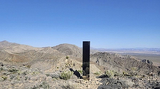 Un ”monolit” misterios ”apare” la Las Vegas, la patru ani după o serie stranie de ”apariţii”