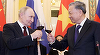 Vladimir Putin anunţă în Vietnam că are în vedere o schimbare a doctrinei privind folosirea armamentului nuclear