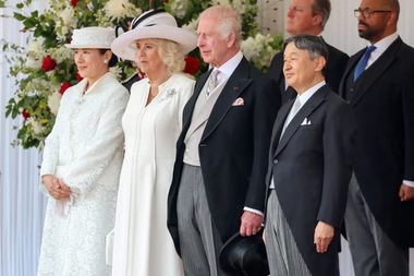 Naruhito şi Masako ai Japoniei, primiţi cu mare pompă la Londra într-o vizită de stat de trei zile