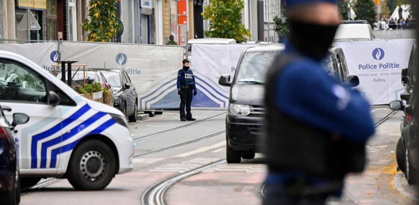 Doi morţi şi doi răniţi grav la Bruxelles, într-un atac armat în cartierul Gare du Midi