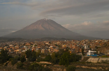 Cutremur de magnitudinea 7 în Peru şi alertă de tsunami. Seismul, resimţit la Lima şi pe coastă. Mai multe replici