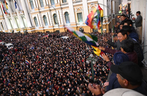 Preşedintele bolivian Luis Arce neagă orice participare la lovitura de stat, după ce generalul Juan José Zúñiga îl acuză că i-a ordonat ”să însceneze ceva care să-i crească popularitatea”, în contextul unei grave crize economice