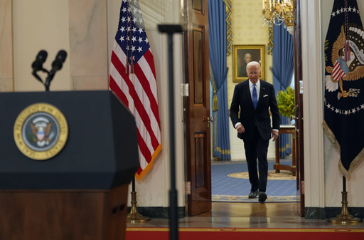 Un senator democrat îi cere lui Biden să ofere asigurări cu privire la starea sănătăţii sale