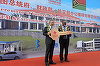 China predă cheile noului palat prezidenţial din Vanatu, după ce a construit infrastructuri şi urmează să construiască un nou sediu al Ministerului Finanţelor şi să renoveze Departamentul Afacerilor Externe