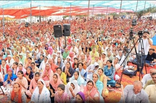 Peste 120 de persoane, majoritatea femei, au murit în busculada care s-a produs la un eveniment religios din India