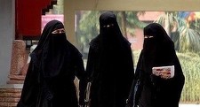 Daghestanul interzice temporar purtarea niqab-ului invocând motive de securitate