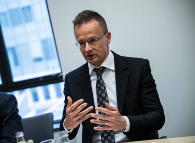 Péter Szijjártó l-a contactat pe omologul său iranian şi spune că a făcut-o ca şef al diplomaţiei ţării care deţine preşedinţia Consiliului UE:  „Am convenit că trebuie să intensificăm dialogul între UE şi Iran”
