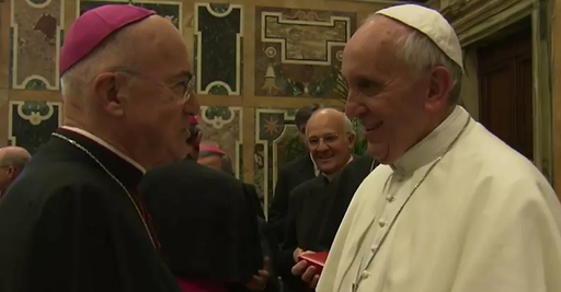 Vaticanul îl excomunică pe arhiepiscopul italian ultraconservator Carlo Maria Vigano, un opozant virulent al Papei Francisc