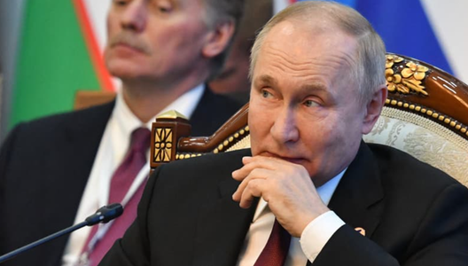 Kremlinul nu-şi face nici ”speranţe” şi nici ”iluzii” după rezultatul turului doi în Franţa