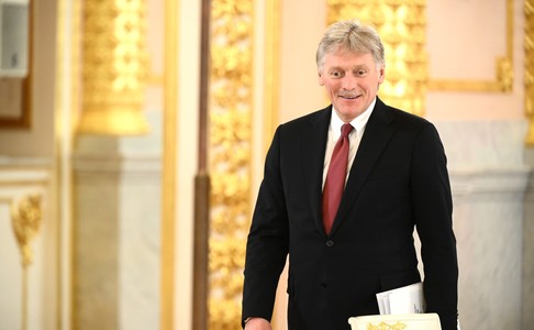 Kremlinul transmite ironic că nu ştie ce înţelege Zelenski prin "al doilea summit internaţional de pace"