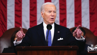 Biden vrea să reformeze Curtea Supremă, dezaprobată de 58% dintre americani. El vrea să limiteze mandatul judecătorilor, să introducă un Cod Etic şi să anuleze printr-un amendament constituţional hotărârea cu privire la imunitatea penală a lui Trump