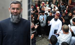 Predicatorul islamist Anjem Choudary a fost condamnat la închisoare pe viaţă în Marea Britanie