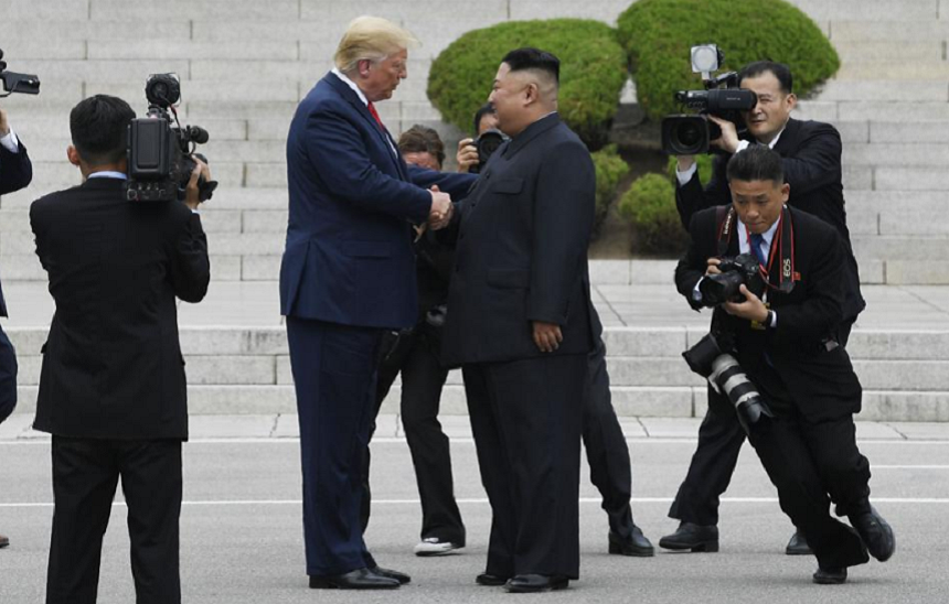 Kim Jong Un vrea să reia discuţiile cu Statele Unite, dacă va fi ales Trump 