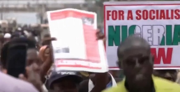 Gloanţe şi gaze lacrimogene ar fi fost trase asupra jurnaliştilor care acoperă protestele din Nigeria. Cel puţin 50 de ziarişti arestaţi în Abuja - VIDEO