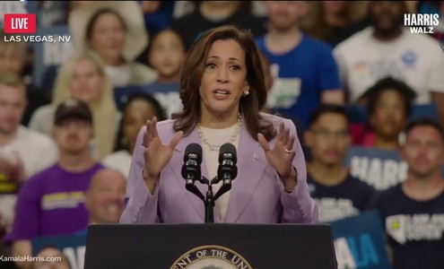 Kamala Harris spune la un miting în Las Vegas că susţine eliminarea impozitelor pe bacşişuri, în încercarea de a câştiga încrederea angajaţilor din servicii. Donald Trump o acuză că i-a furat ideea