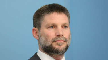 Autorităţile israeliene aprobă construirea unei colonii în Cisiordania, pe un teren înscris în Patrimoniul Mondial UNESCO. ”Vom continua să luptăm împotriva acestui proiect periculos de crearea a unui stat palestinian prin crearea unor fapte pe teren”, anunţă Smotrich