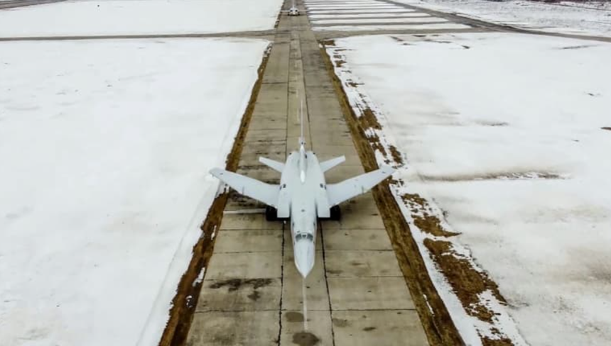 Un bombardier rus de tip Tu-22M3 se prăbuşeşte în Siberia. Un pilot, mort, alţi trei răniţi