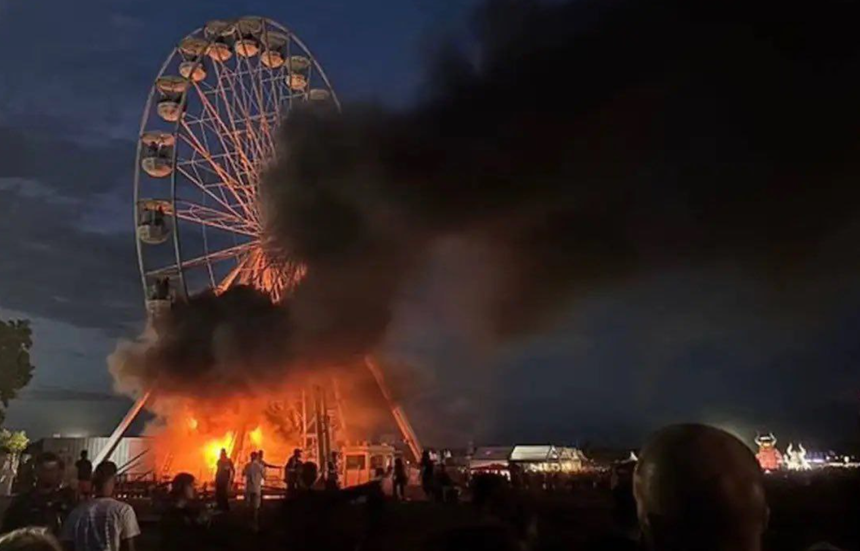 Cel puţin 25 de răniţi în Germania, într-un incendiu la o roată mare, la Highfield Festival, la Leipzig. Patru persoane cu arsuri, una rănită prin cădere, poliţişti şi pompieri răniţi