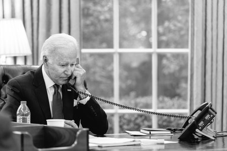 Biden a vorbit la telefon cu Netanyahu despre negocierile pentru încetarea focului în Gaza