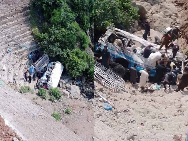 Pakistan: 34 de persoane au murit în două accidente cu autobuze